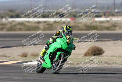 media/Jan-15-2026-Racers Edge (Thu) [[dfebeb70ab]]/3-B Group/Session 2 (Turn 11)/